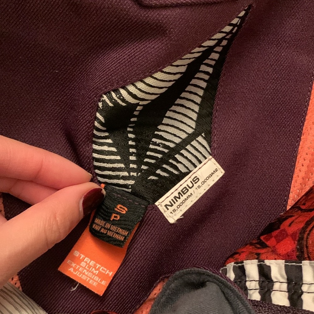 Volcom Snow Pants - Picture 3 of 8